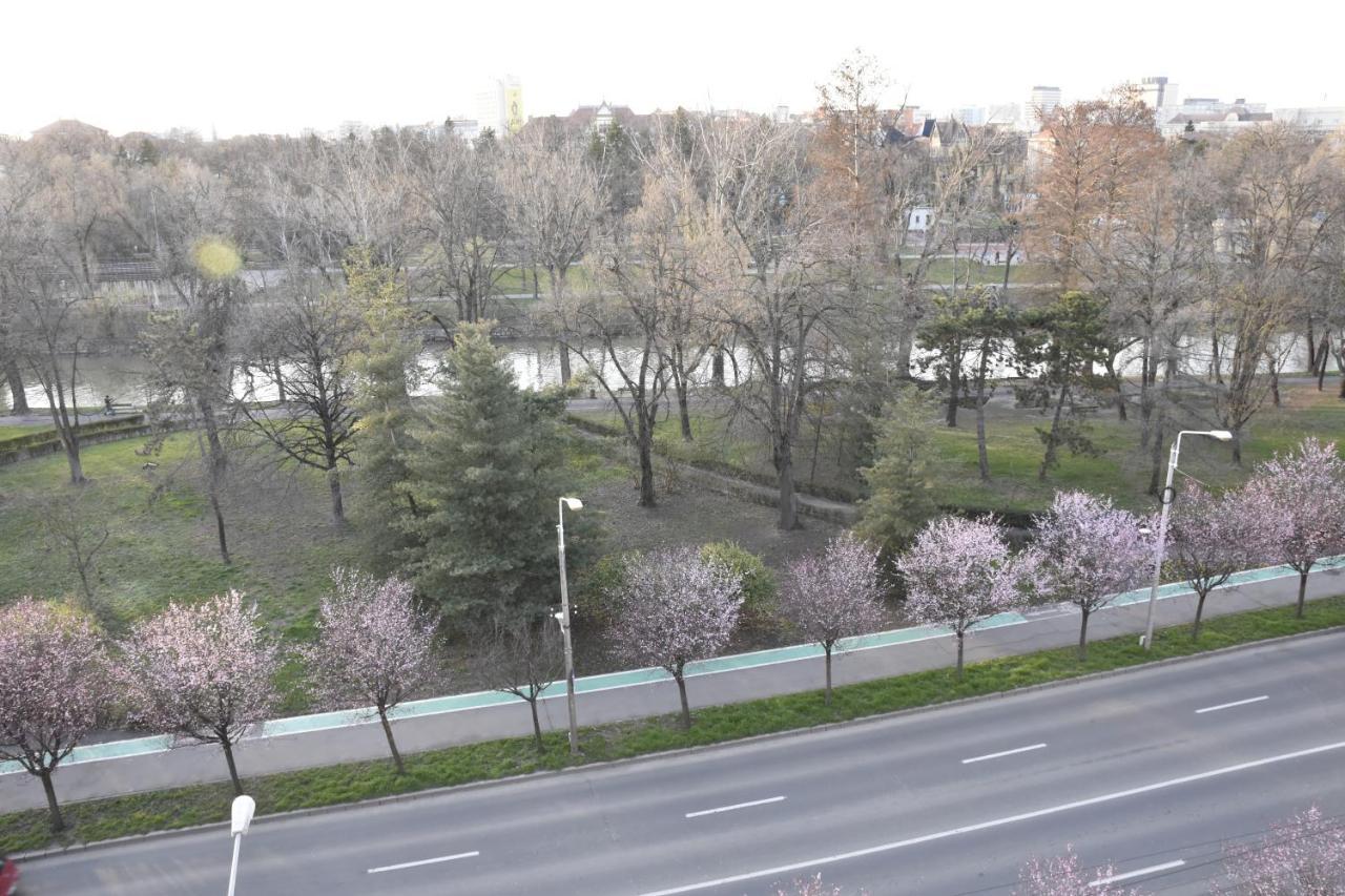 Riverside 1 Temešvár Exteriér fotografie